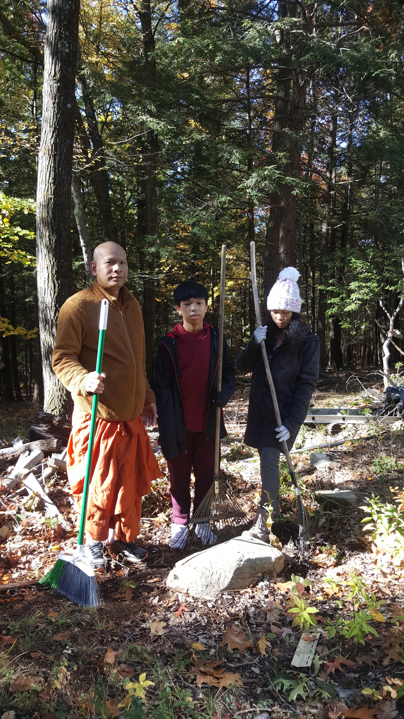 Jendhamuni, Ananda and Ven. Vey Ve Jendhamuni, Ananda and Ven. Vey Ve